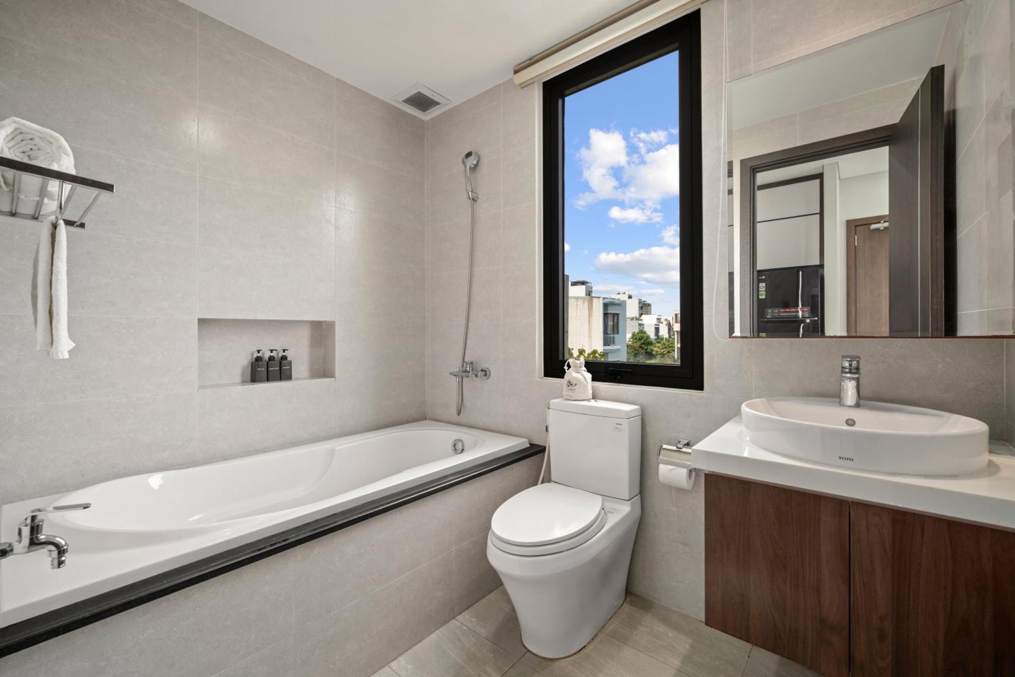 Luat Anh 88 Hotel & Apartment Дананг Экстерьер фото