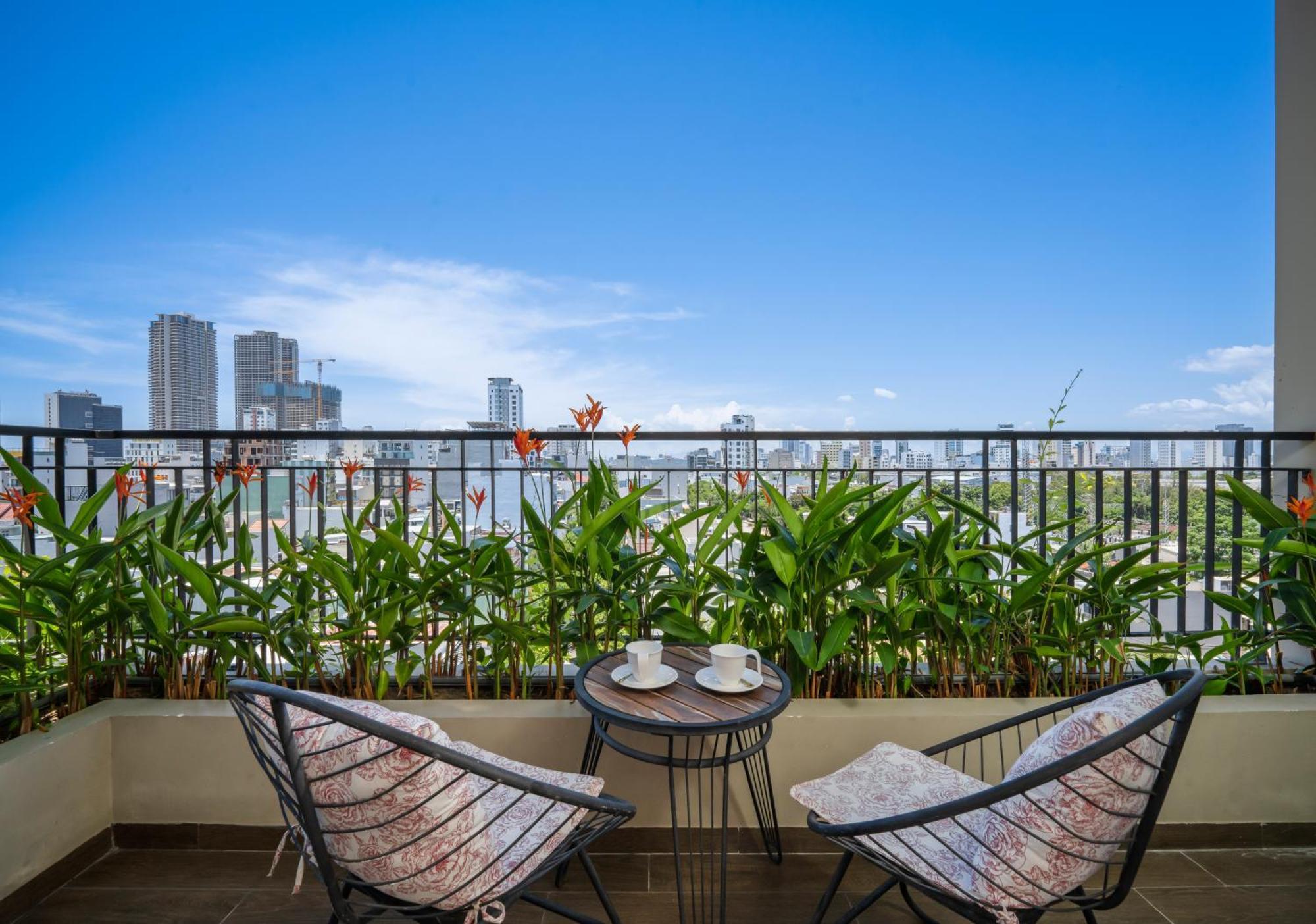 Luat Anh 88 Hotel & Apartment Дананг Экстерьер фото